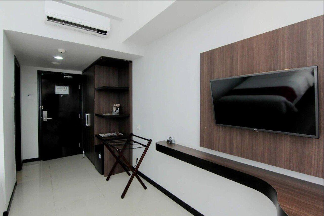 The Sun Hotel Madiun Eksteriør bilde
