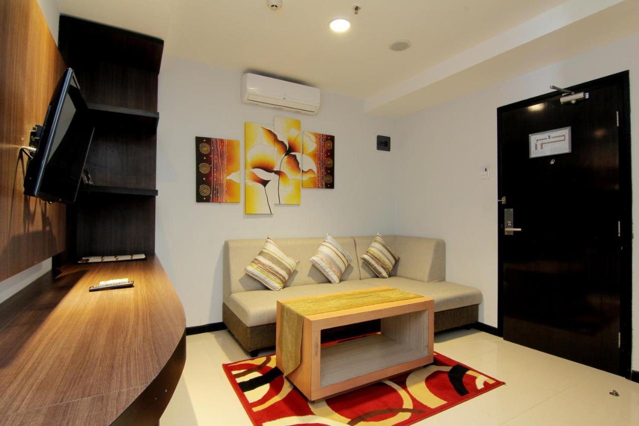 The Sun Hotel Madiun Eksteriør bilde